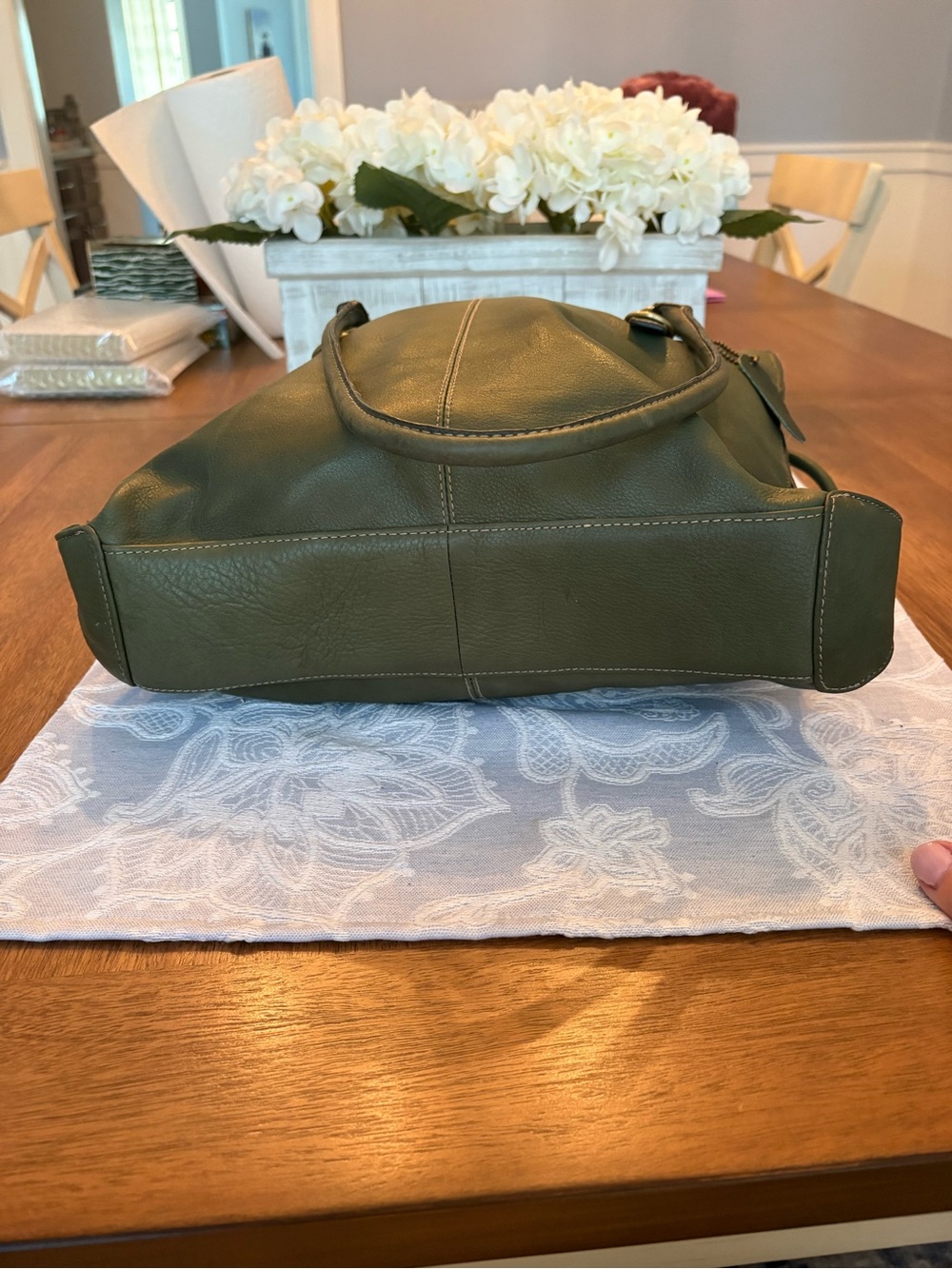 A.N.A Olive Green Leather Tote Bag - Picture 3 of 8